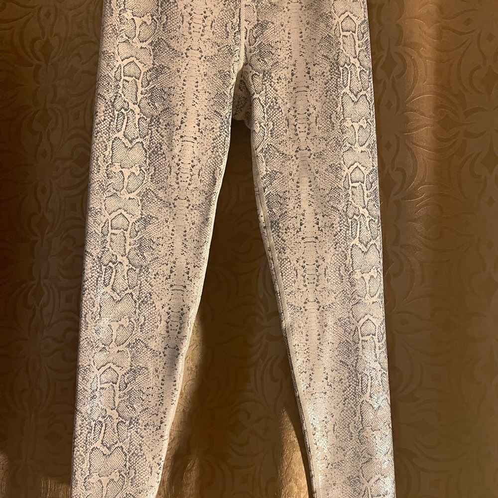 Noli. Snake skin style Leggins. These are sized Medium, never worn.